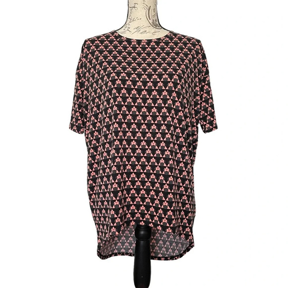 LulaRoe Irma Disney Minnie Mouse Print Oversized Shirt Size XXS NWT - Picture 1 of 7